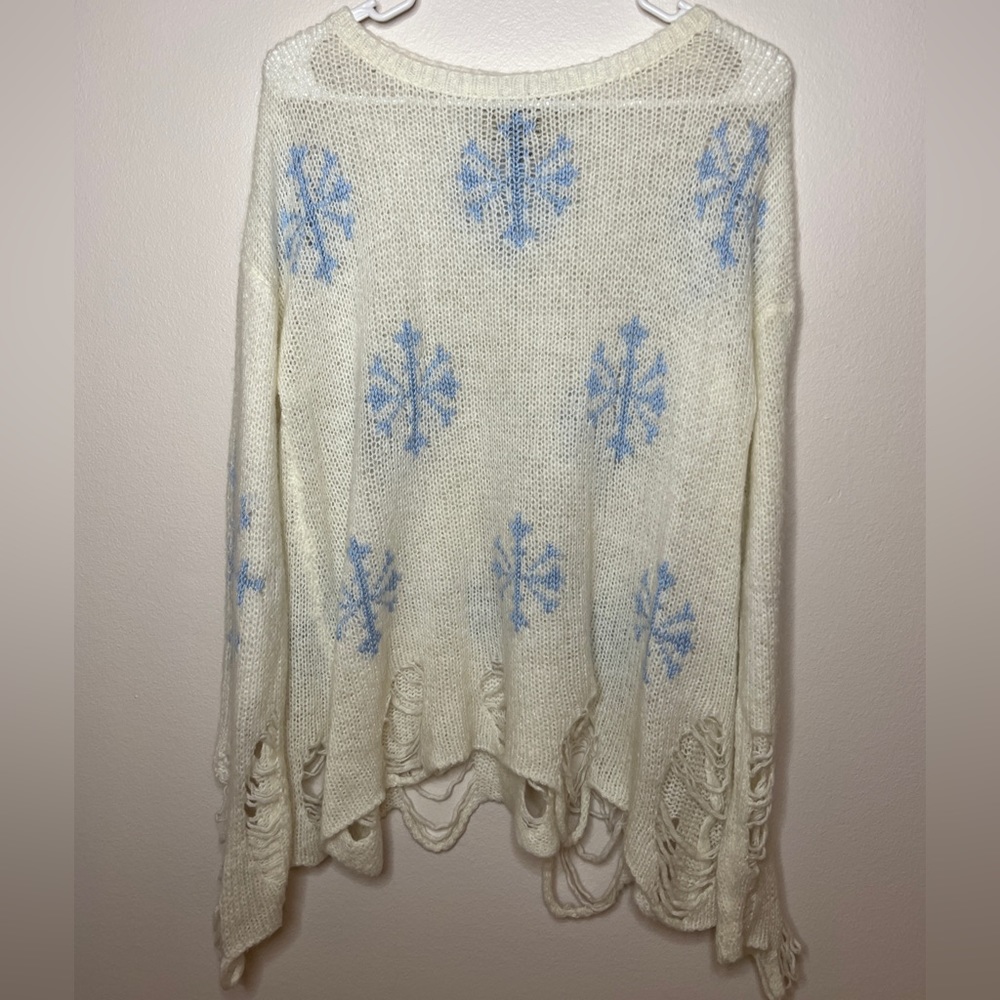 RARE Wildfox White Label Snowflake Sweater